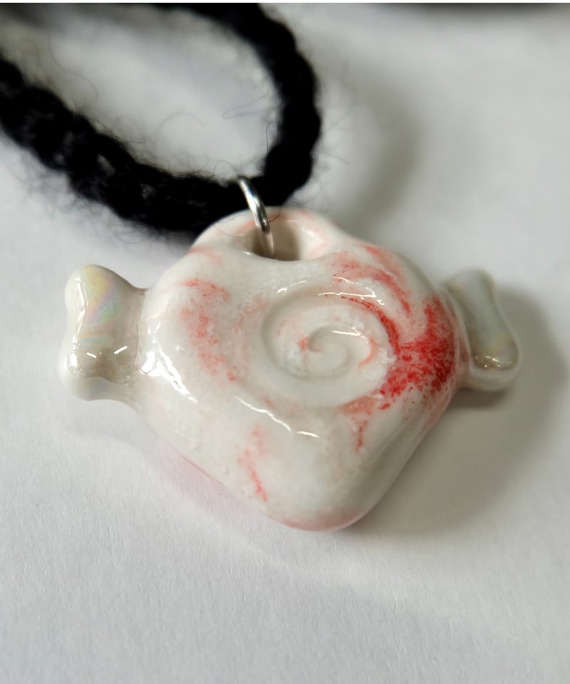 Labyrins x Sugascoop Ceramic necklace 18 | Shury