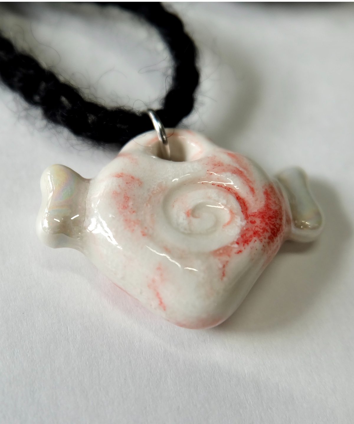 Labyrins x Sugascoop Ceramic necklace 18 | Shury