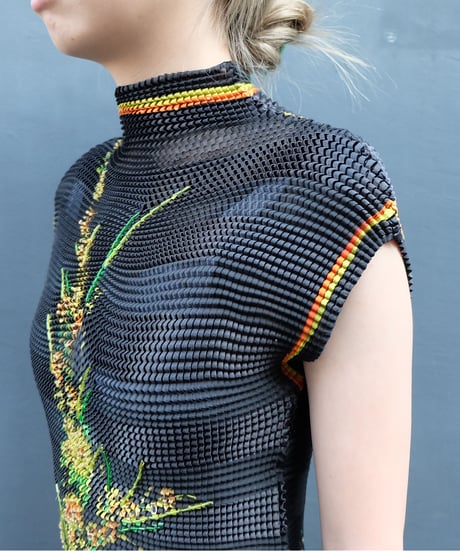 Vintage   Design Tops