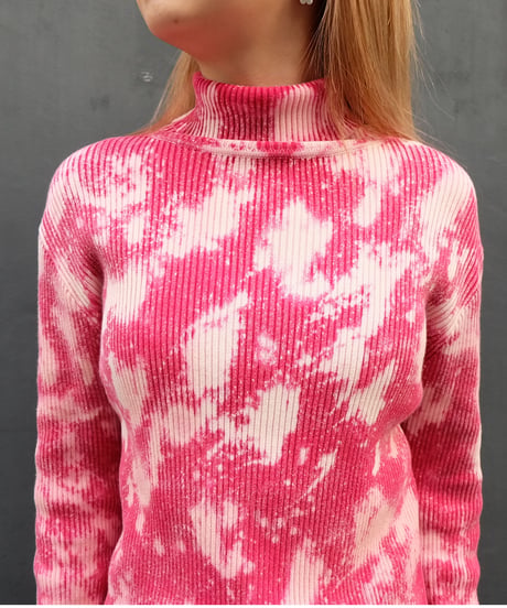 Bleach Turtle Knit 1