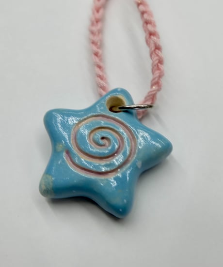 Labyrins x Sugascoop Ceramicnecklac 6