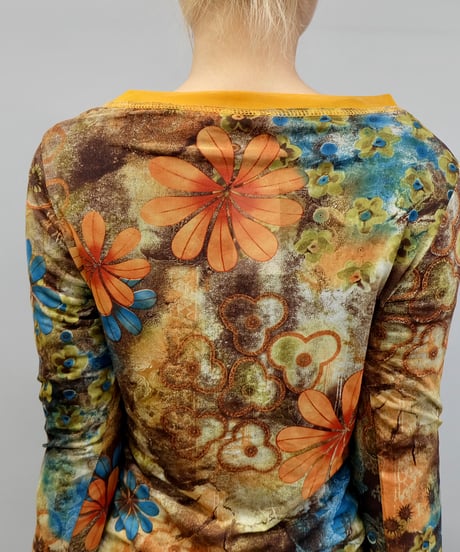 Vintage   Design Tops