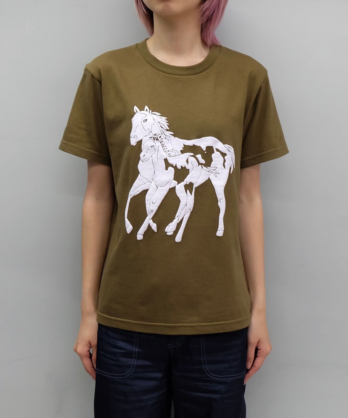 Labyrins Dont Cry Horse Tshirt Khaki