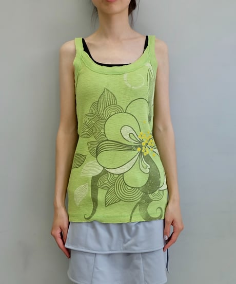 Vintage   Design Tops