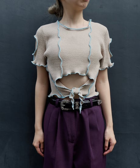 Frill Line Tops