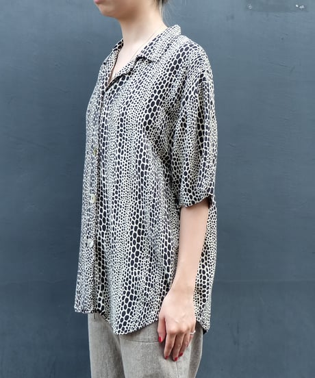 Vintage   Design Shirt