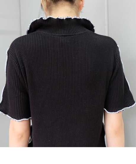 Frill Line Tops 10