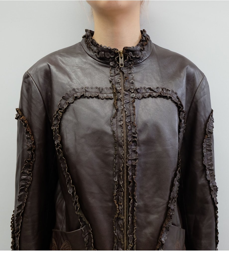 633e93cb4292bf7222a92b27