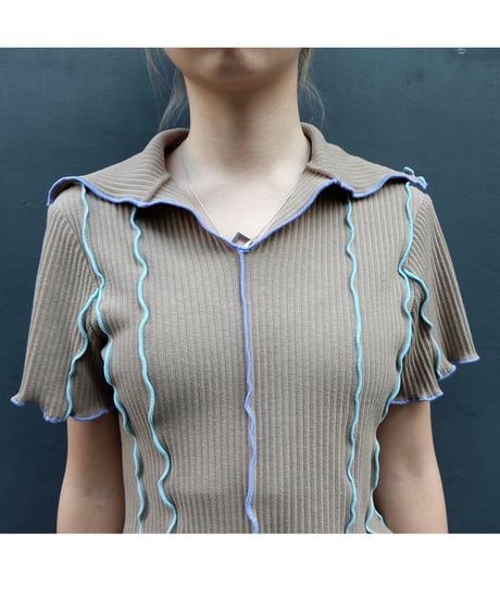Frill Line Tops