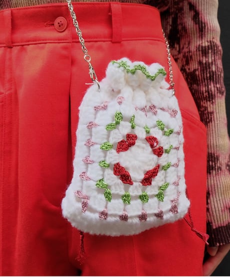 Labyrinth Knit Bag 1