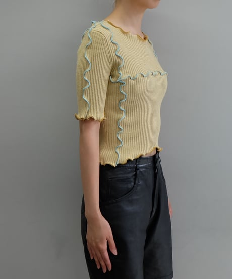 Remake Frilll line Tops