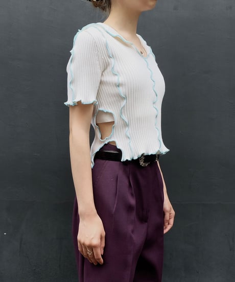 Frill Line Tops