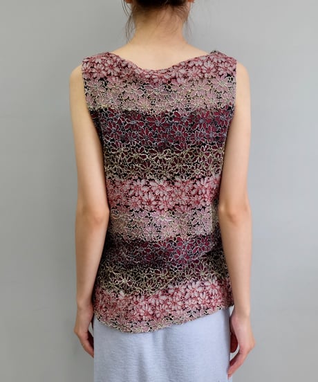 Vintage   Design Tops