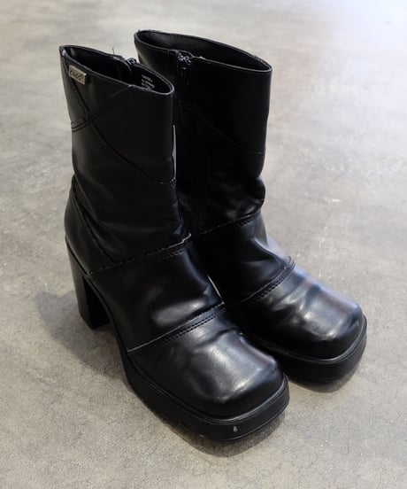 Vintage   Heel Boots