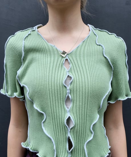 Frill Line Tops