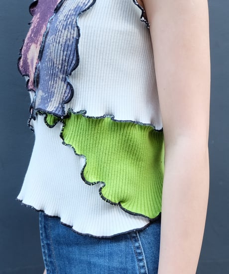 Frill Line Tops