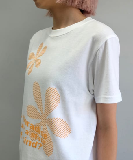 Labyrins   Dot Flower Tshirt   White