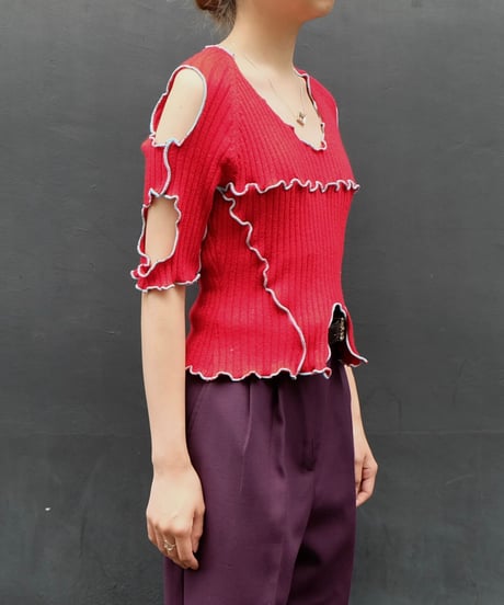 Frill Line Tops