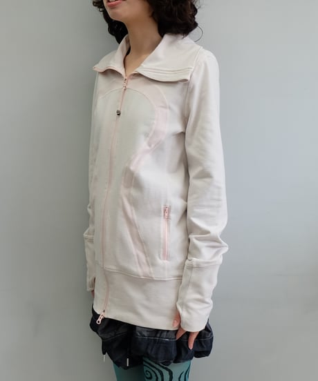 Vintage   Design Tops