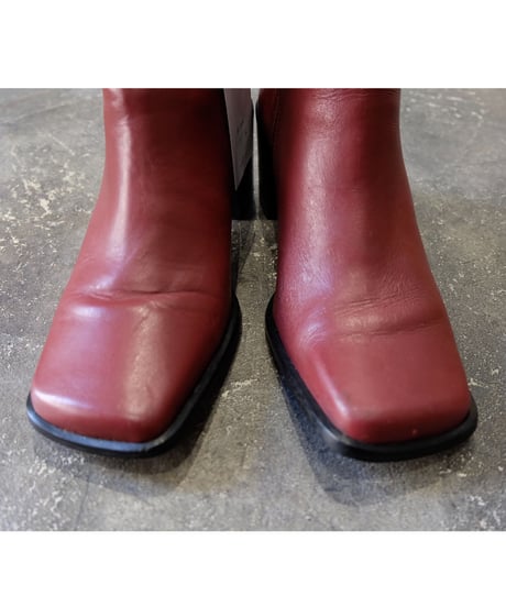 Vintage   Leather Heel Boots