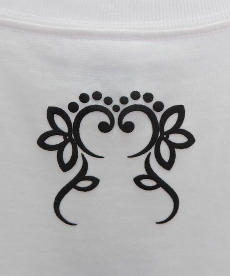 Labyrins Tribal Tattoo Tshirt White/Black