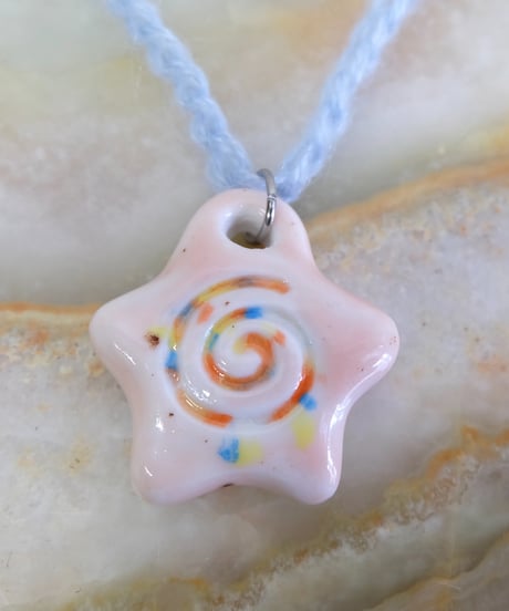 Labyrins x Sugascoop   Ceramic necklace 3