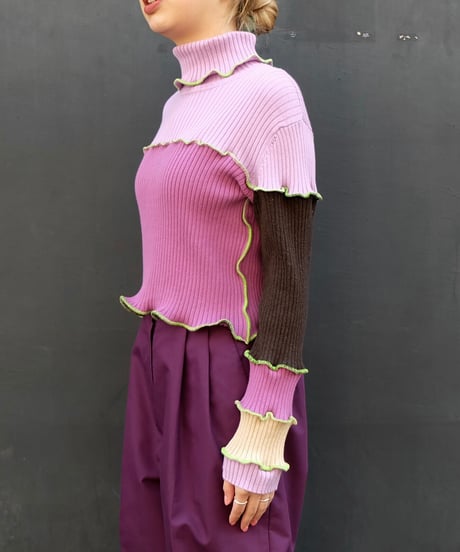 Frill Tops