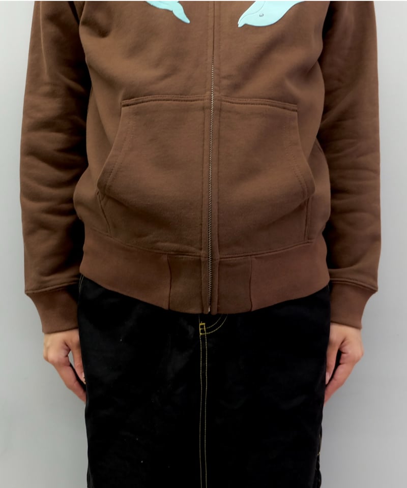 Labyrins Two Dolphins Zip Hoodie Brown | Shury Labyrins Two Dolphins Zip Hoodie Brown | Shury