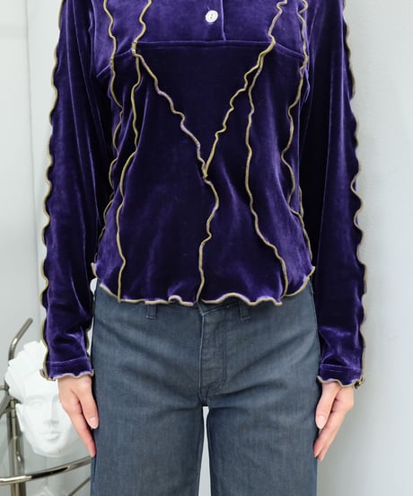 Frill Line Velours Tops