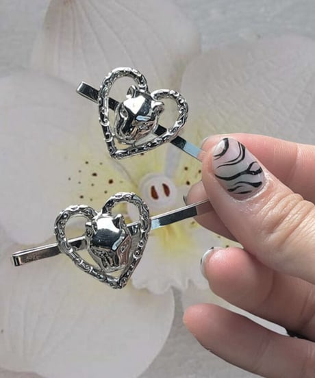 momentel jewelry   Tiger Hairpin