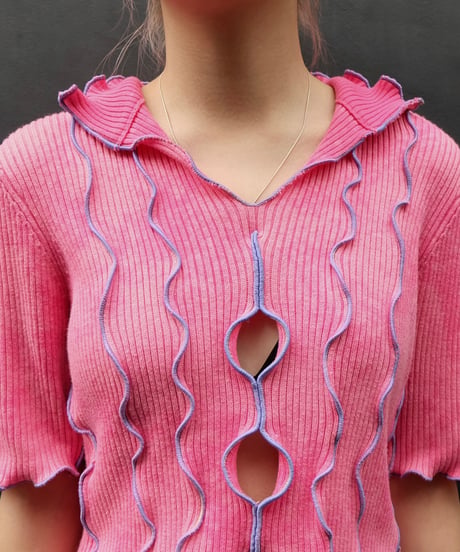 Frill line Tops
