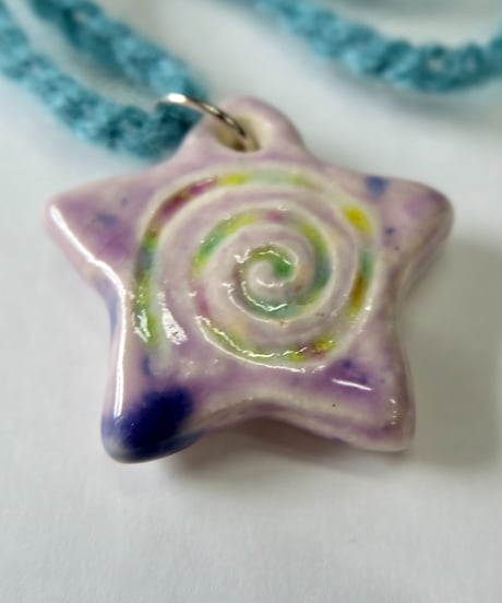 Labyrins x Sugascoop Ceramic necklace 2