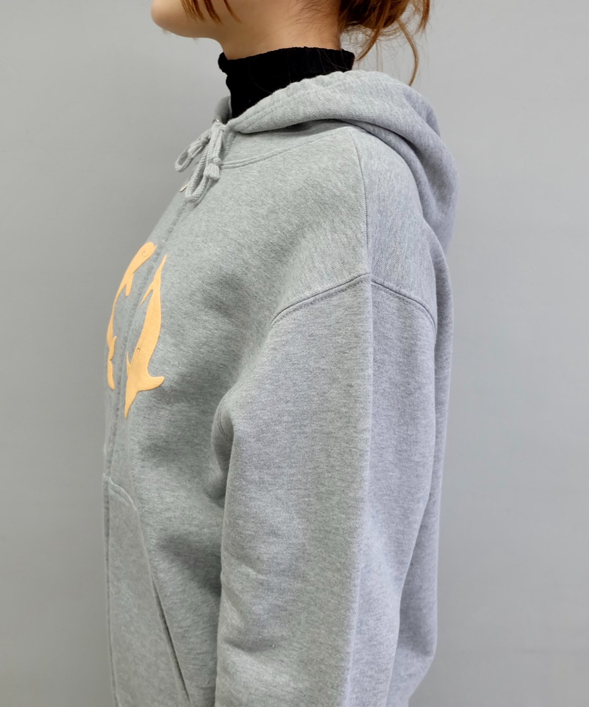 Labyrins Two Dolphins Zip Hoodie Gray | Shury
