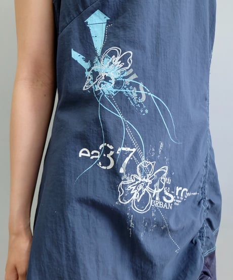 Vintage   Design Tops
