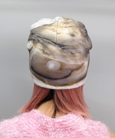 Labyrins Picture Beanie 3