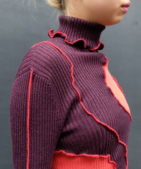 Frill Line Tops  18