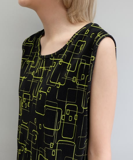 Vintage   Design Tops