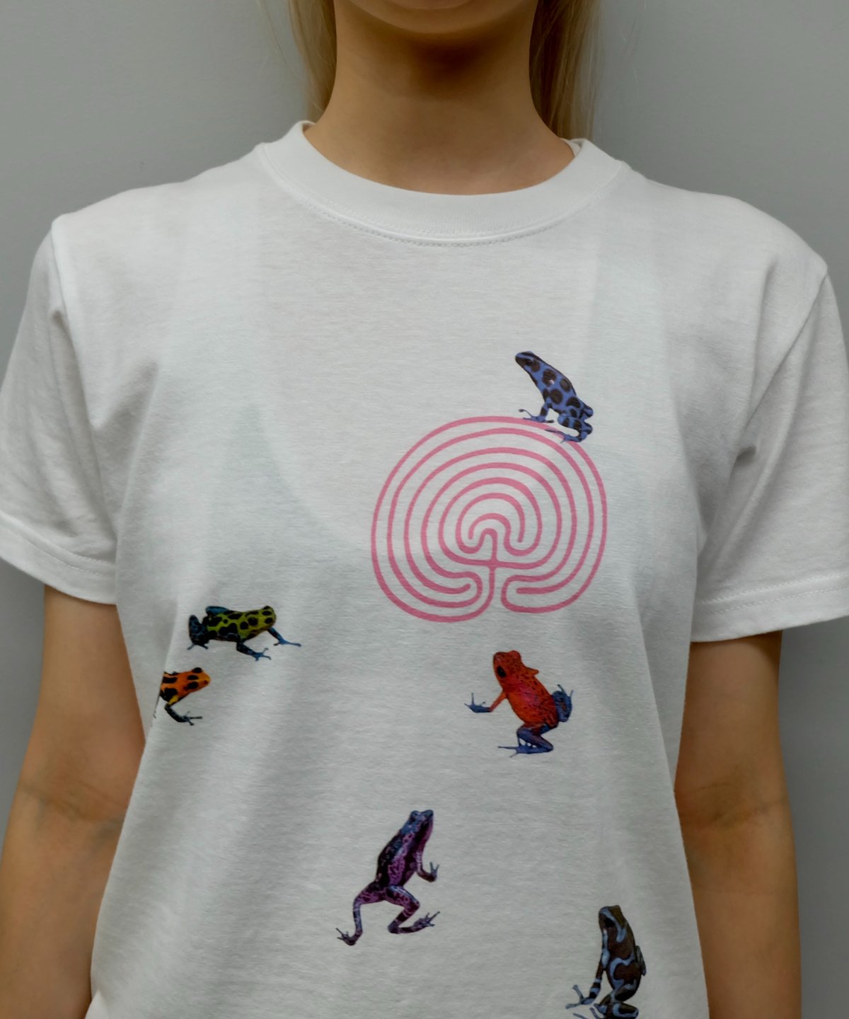 Labyrins Groovy Frog Tshirt Pink | Shury