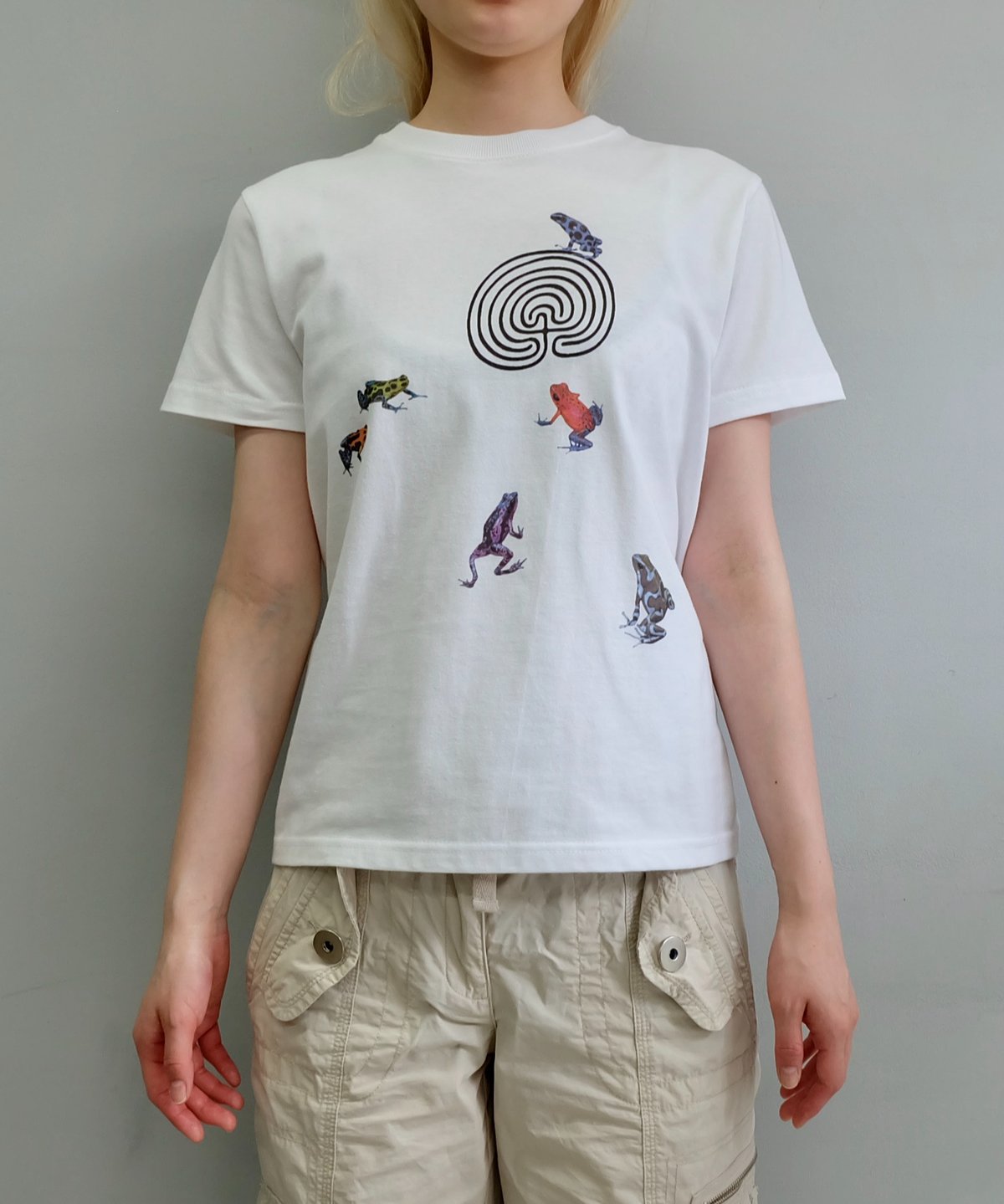 Labyrins Groovy Frog Tshirt Black | Shury