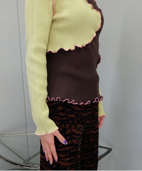 Frill Line Tops 3