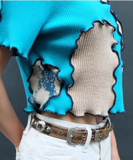 Frill Line Tops