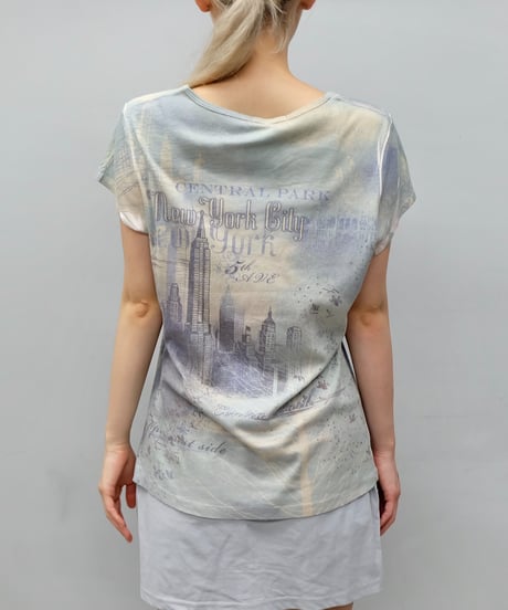 Vintage   Design Tops