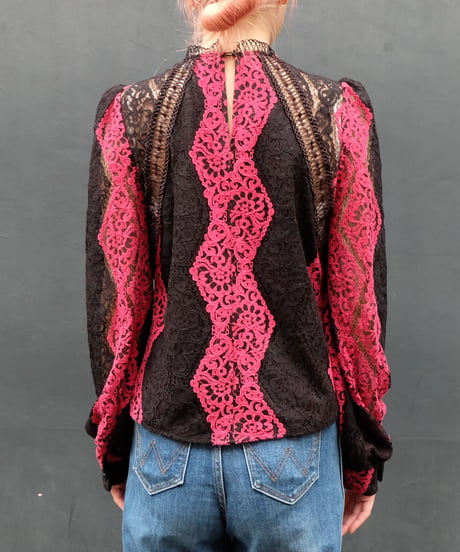Vintage   Design Tops