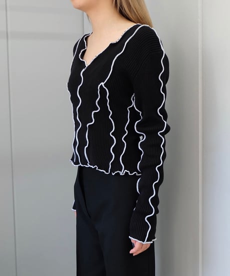 Frill Line Tops