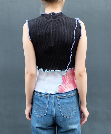 Frill Line Tops