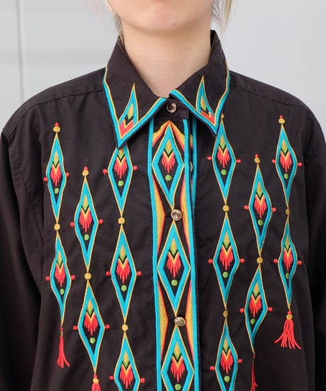 Vintage   Design Shirt