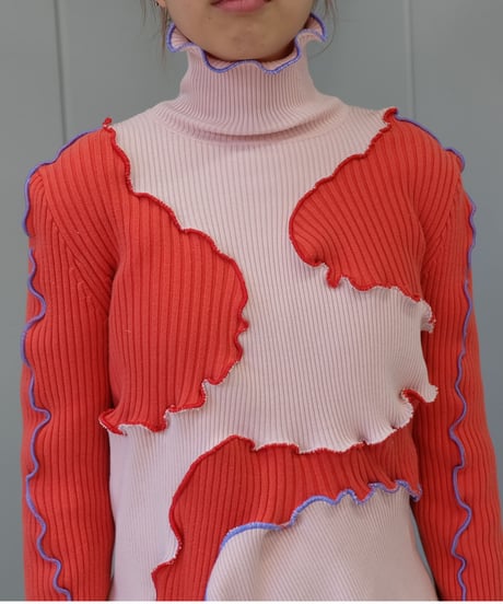 Frill Line Tops