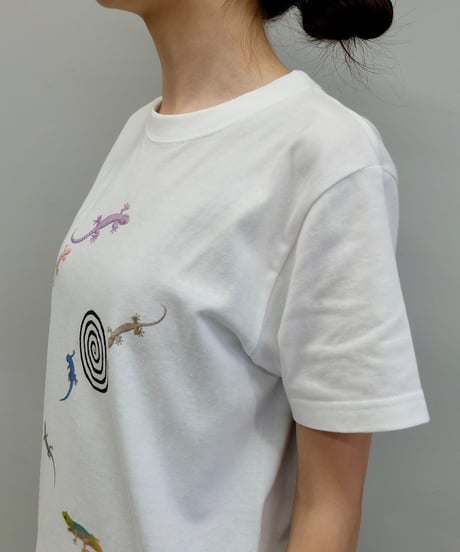 Labyrins   Groovy Gecko Tshirt