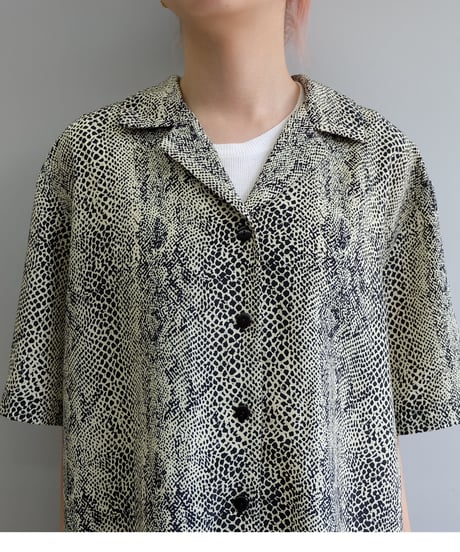 Vintage   Design Shirt