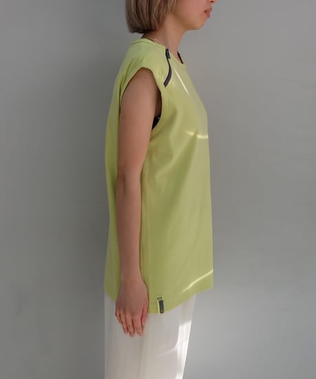 Vintage   Design Tops